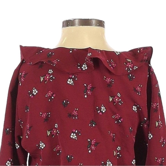 🌺 TopShop Burgundy Ditsy Floral Print Ruffle Front Pirate Blouse Size 2 - Picture 4 of 10